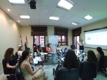 PROFESSIONAL TRAINING: ADMINISTRATIVE AND COMMUNICATION SKILLS FOR BUSINESS